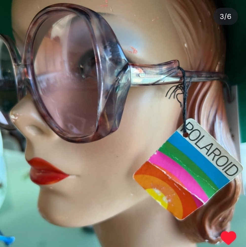Polaroid 80s Purple Oversized Sunglasses - Picture 2 of 5